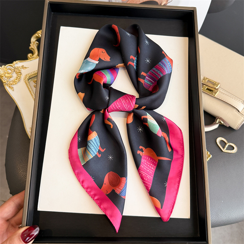 Fashion Wiener Dog Print Banda - Dog Bandana Scarf avis et prix